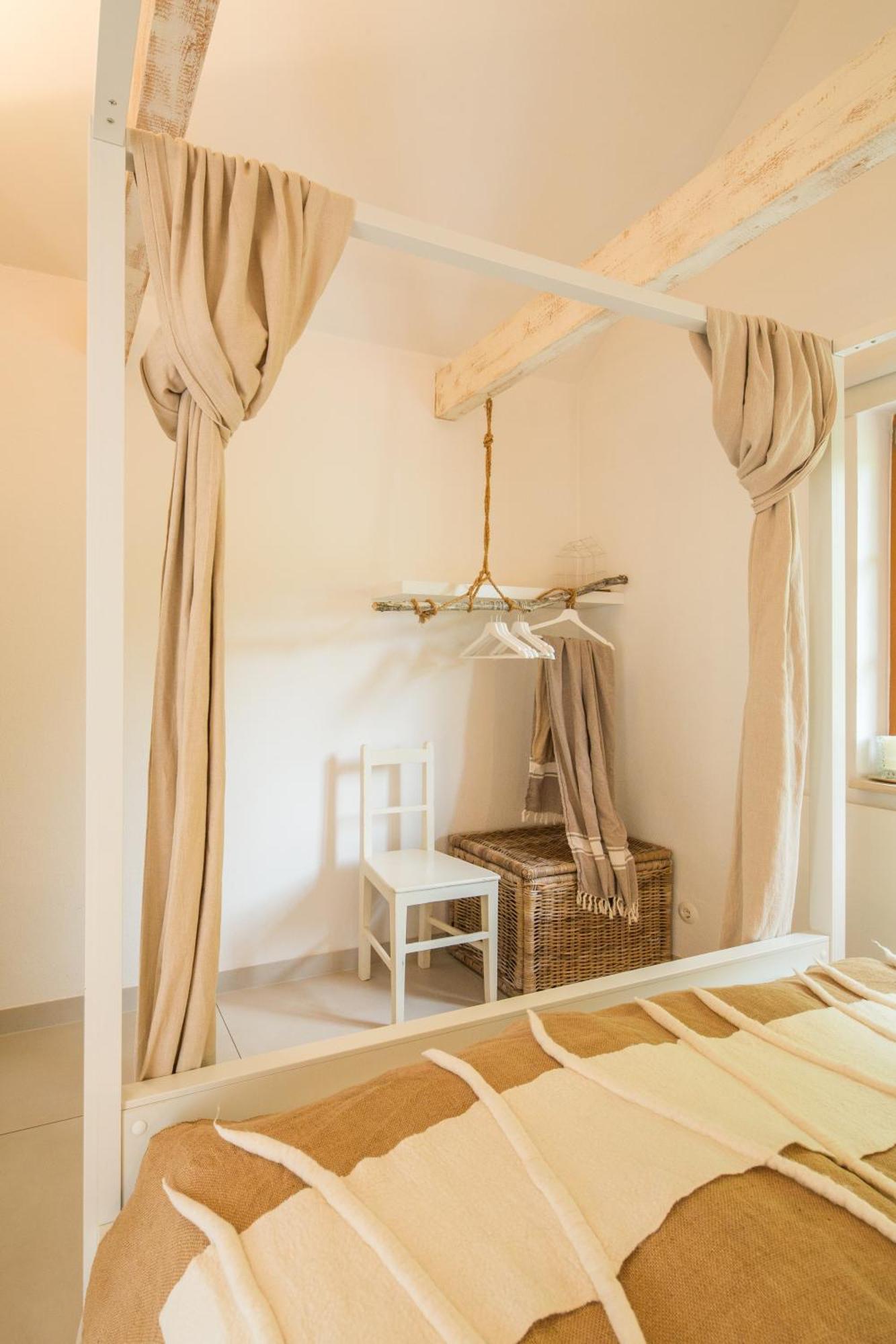 Вілла Weinlofts Weinloft I Edlitz im Burgenland Екстер'єр фото