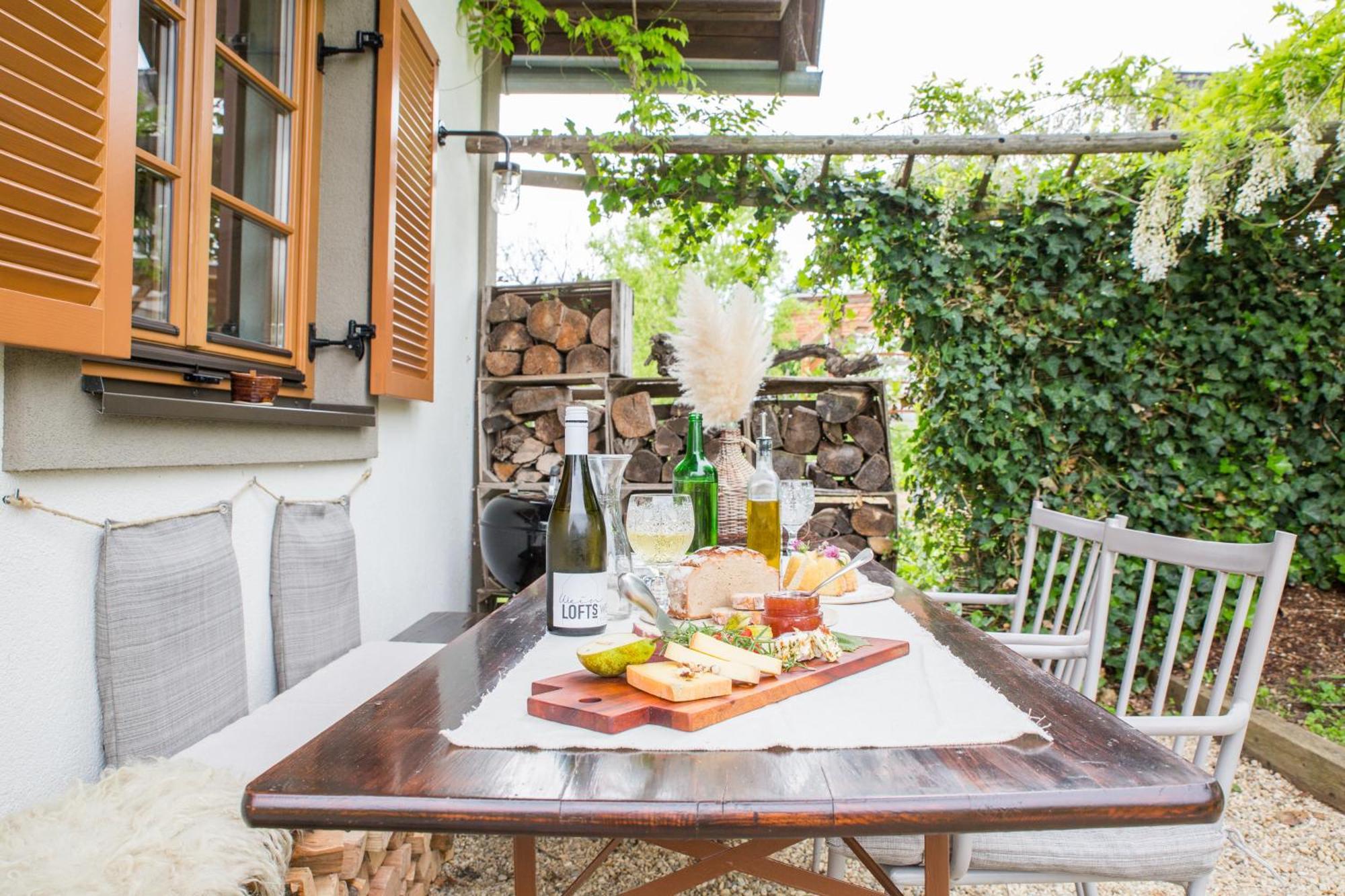 Вілла Weinlofts Weinloft I Edlitz im Burgenland Екстер'єр фото